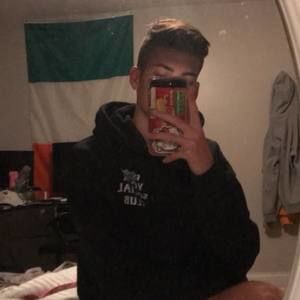 Meet your Posher, Collin